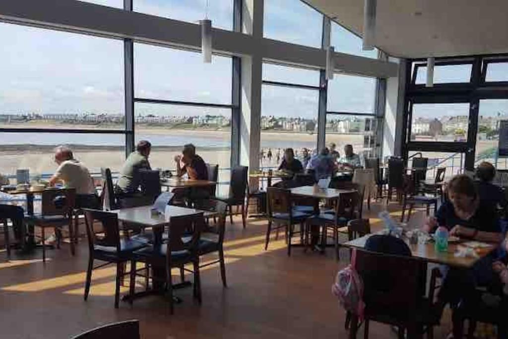 A Bolt Hole By The Beach On The Northumberland Coast Woodhorn エクステリア 写真